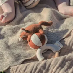 Baby Bello Rammelaar - Frey de Rode Vos - Cinnamon Clearance
