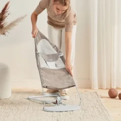 BabyBjörn Balance Soft Wipstoel Mesh Beige / Wit Hot