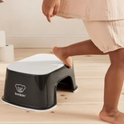 BabyBjörn Opstapkrukje Diepblauw / Wit Outlet