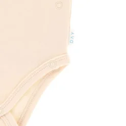 DAY Overslagromper Korte Mouw - Mt. 50/56 - Apricot New