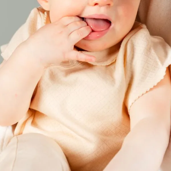 DAY Overslagromper Korte Mouw Ronde Kraag - Mt. 50/56 - Apricot Online