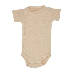 De Lodger Ciumbelle Overslagromper Cloud Dancer Mt. 62 is een praktisch rompertje voor pasgeboren baby's door de handige overslag. ✓Laagste Prijsgarantie Sale