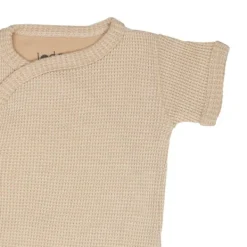 De Lodger Ciumbelle Overslagromper Cloud Dancer Mt. 62 is een praktisch rompertje voor pasgeboren baby's door de handige overslag. ✓Laagste Prijsgarantie Sale