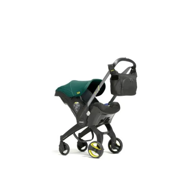 Doona Deze Essential Luiertas Nitro Black is een praktische tas waar je goed mee voor de dag kunt komen. ✓Laagste Prijsgarantie New