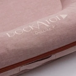 DockATot Grand Babynestje - Chambray Best