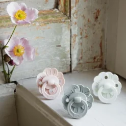 Elodie Details Binky Bloom Fopspeen – 3+ Mnd – Mineral Green Online