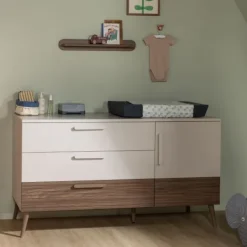 Europe Baby Sev Babykamer Oatmeal/Walnoot | Ledikant 60x120 + Commode Online