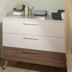 Europe Baby Sev XL Commode - Oatmeal/Walnoot New