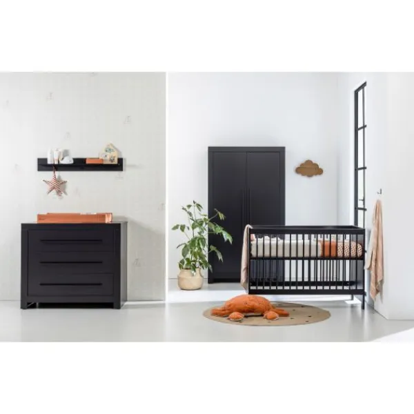 Europe Baby Vittoria III Babykamer Zwart | Bed 70 x 140 cm + Commode Outlet