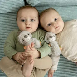 Fehn Stick Rammelaar - Luiaard 16 cm Discount