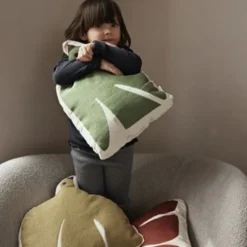 Ferm Living Swif Bird Kussen - Avocado Green New