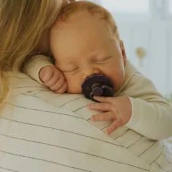 FRIGG Daisy Fopspeen - 6-18 Mnd - 2 Stuks - Latex - Violet Dream / Lilac Outlet