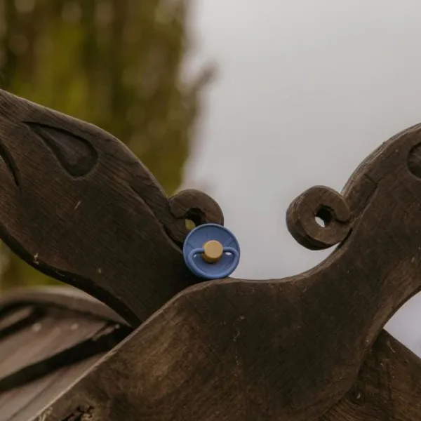 FRIGG Little Viking Fopspeen - 6-18 Mnd - 2 stuks - Ocean View/Powder Blue Clearance