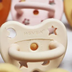 Hevea Fopspeen Orthodontisch Milky White 3-36 Mnd