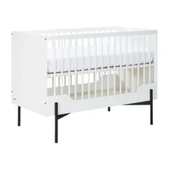 Kidsmill Boutique Babykamer Wit / Zwart | Bed 60 x 120 cm + Commode Hot