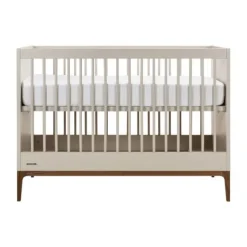 Kidsmill Intense Babykamer Oatmeal/Walnoot | Ledikant 60 x 120 cm + Commode Hot