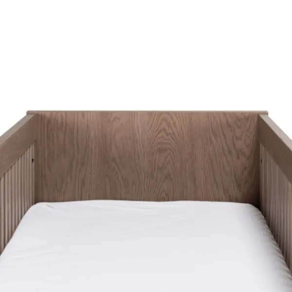 Kidsmill Levi Babykamer Incl. Rechte Potenset Walnoot | Ledikant 60 x 120 cm + Commode Discount