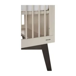 Kidsmill Sixties Babybed Oatmeal / Walnoot 70 x 140 cm Clearance
