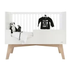 Kidsmill Sixties Babybed Wit Mat / Naturel 60 x 120 cm