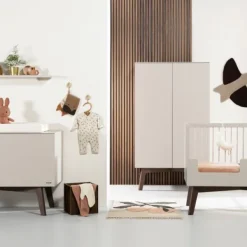 Kidsmill Sixties Babykamer Oatmeal / Walnoot | Bed 60 x 120 cm + Commode Sale