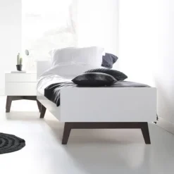 Kidsmill Sixties Kinderkamer Wit Mat / Walnoot | Bed 90 x 200 cm + Kast 2-Deurs Outlet