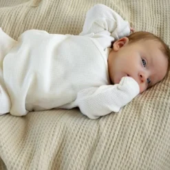 Klein Baby Overslagvest - Mt. 44 - Off White Hot