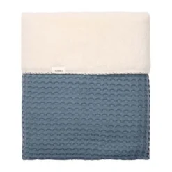 Koeka Oslo Ledikantdeken - Maat 100 x 150 - Wafel/Teddy - Bluestone Sale