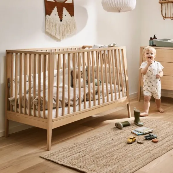 Leander Linea Babybed - Beech Outlet