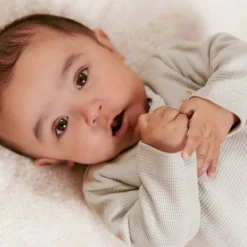 Little Dutch Newborn NOOS Little Farm - T-shirt lange mouw maat 50 - Wafel Soft Green