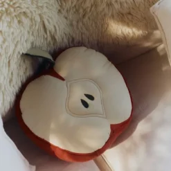 Lorena Canals Kussen - Apple Hot