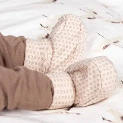 Mats & Merthe Babyslofjes Mare - 1 Mnd - Buttermilk Taupe Hot
