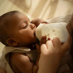 Mepal Forest Friends Babyfles Mio - 165 ml Outlet