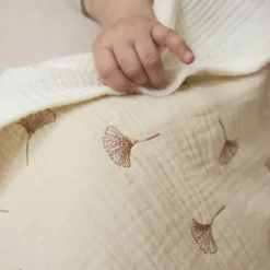 Meyco Deken Borduur Pre-Washed - Ginkgo - Soft Sand - 100 x 150 cm New