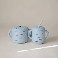 Mushie Siliconen Oefenbeker Met Rietje - Retro Cars Clearance