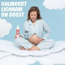 Naïf Caring Shower Foam Hot