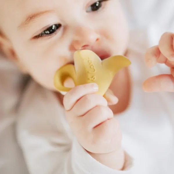 Oli & Carol Anita The Bananita Bijtspeeltje New