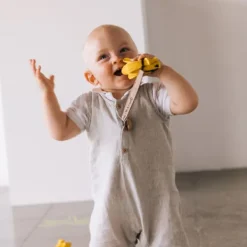 Oli & Carol Bijtspeeltje - Ana Banana Sale