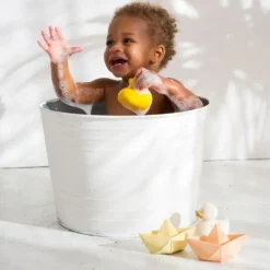 Oli & Carol Monochrome Badeendje Yellow Sale