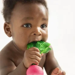 Oli & Carol Ramona The Radish Bijtspeeltje Hot