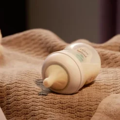 Philips Avent Natural AirFree Fles - 260 ml Clearance