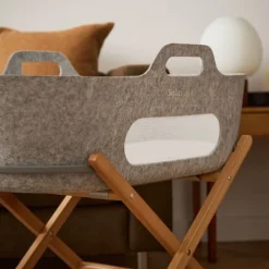 Snuz SnüzBaskit Moses Basket + Stand Set - Dove/Light Grey/Grey