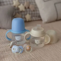 Suavinex Wild & Free Beker Met Handvaten - 150ml - 6Mnd+ - Blauw Hot