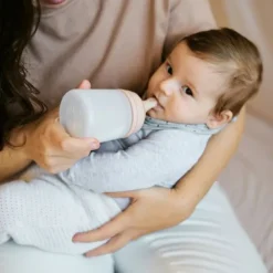 Suavinex Zero Zero Anti-Koliek Fles Borstvoeding - One Size - 180ml - Light New