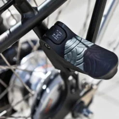 Urban Iki Junior Fietsstoeltje - Bincho Black/Inaho Beige - Met Montagekader Sale