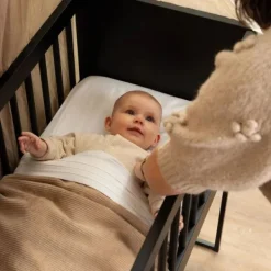 Witlof For Kids Velvet Rib Tuck-Inn Wiegdeken - Soft Sand Clearance