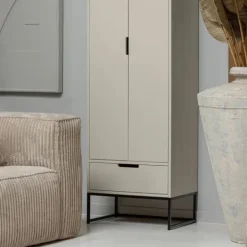 Woood Hoge Kast - Silas - Grenen Dust Sale